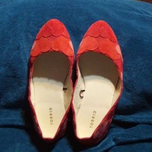 Torrid size 10 Heart Flats ❤️